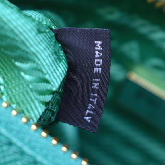 PRADA  Re-Edition 2005 Saffiano Leather Shoulder Bag Green - Picture 12 of 14
